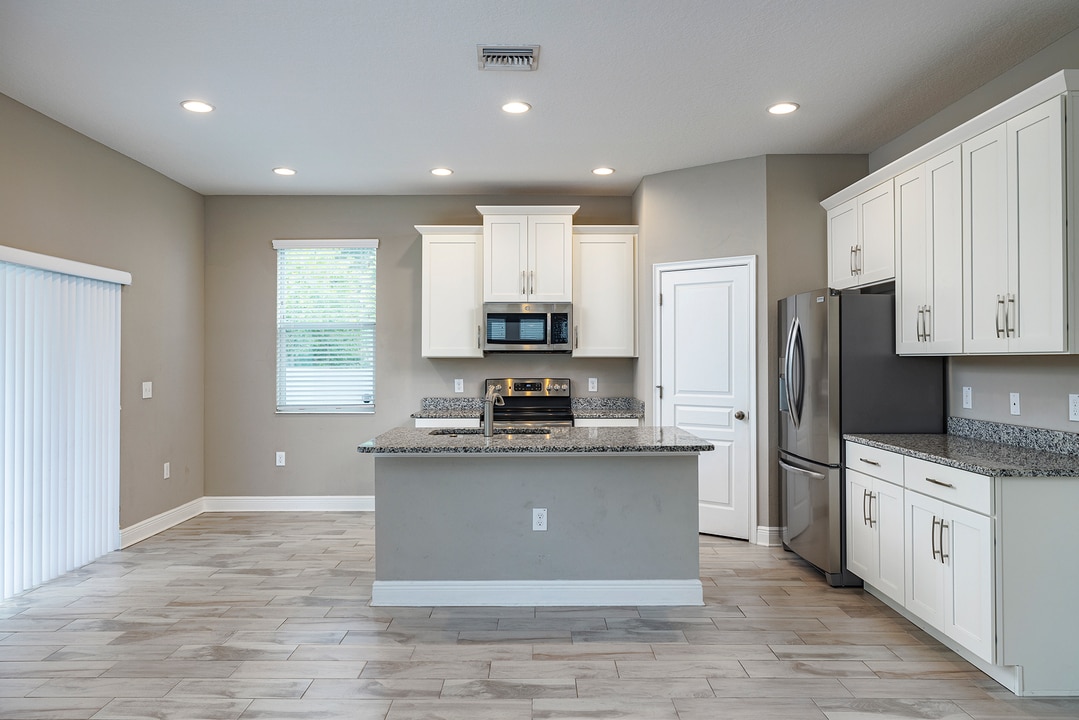 Property p10 image 12